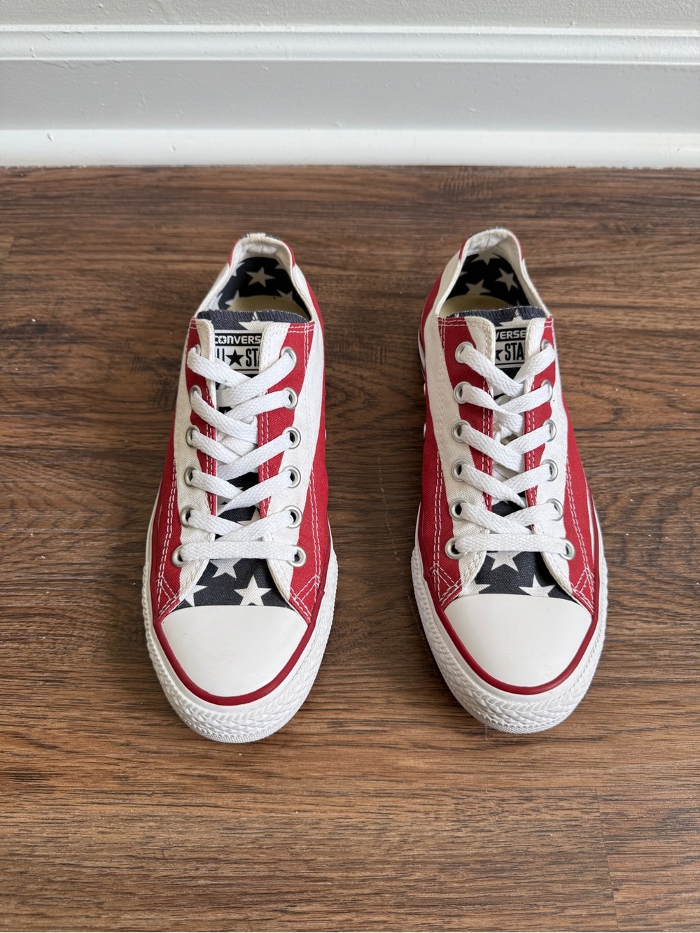 Converse All Star Red White Blue American Flag USA Star Sneakers Size 8 Women